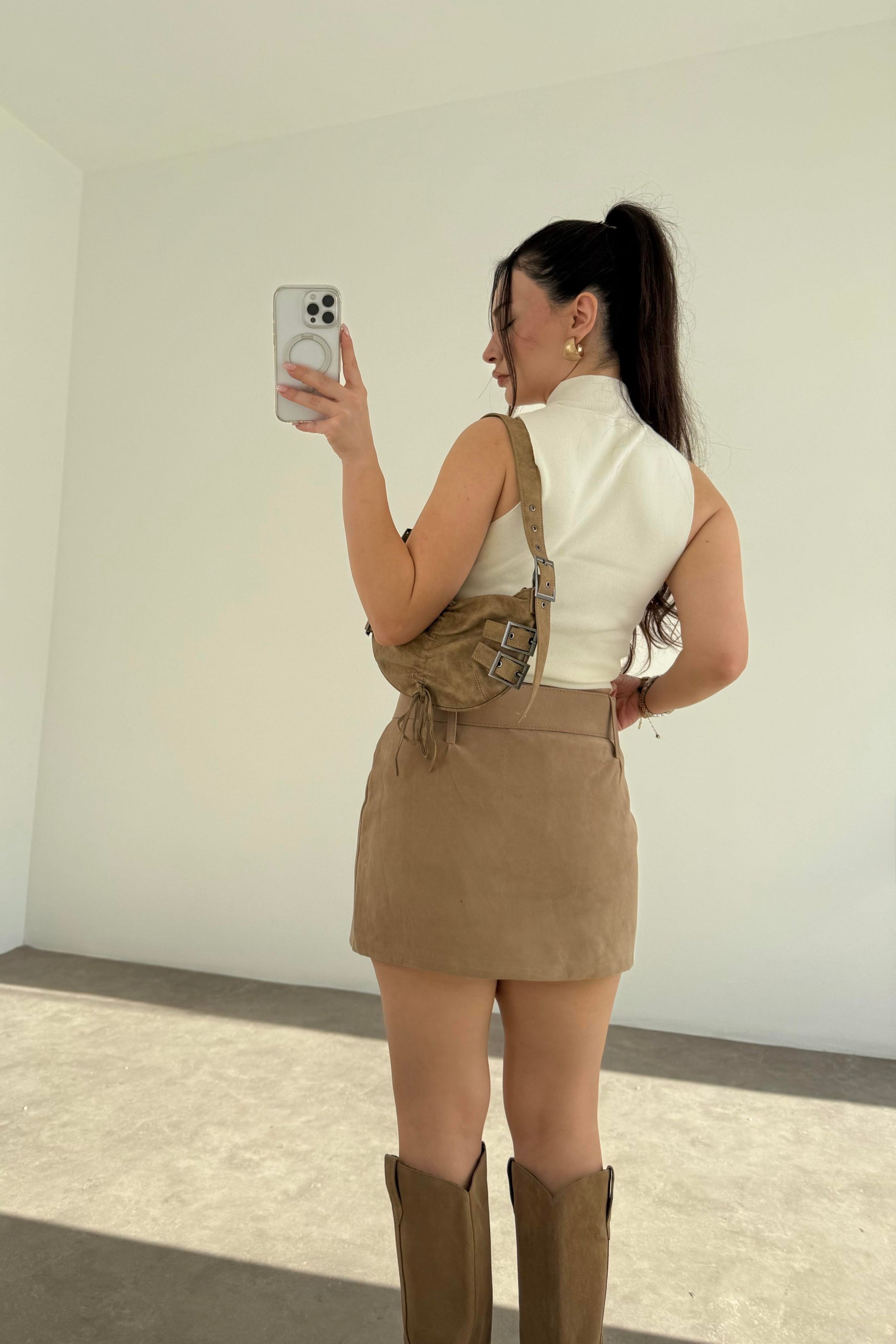 Premium Bej Kalın Süet Kemerli Etek