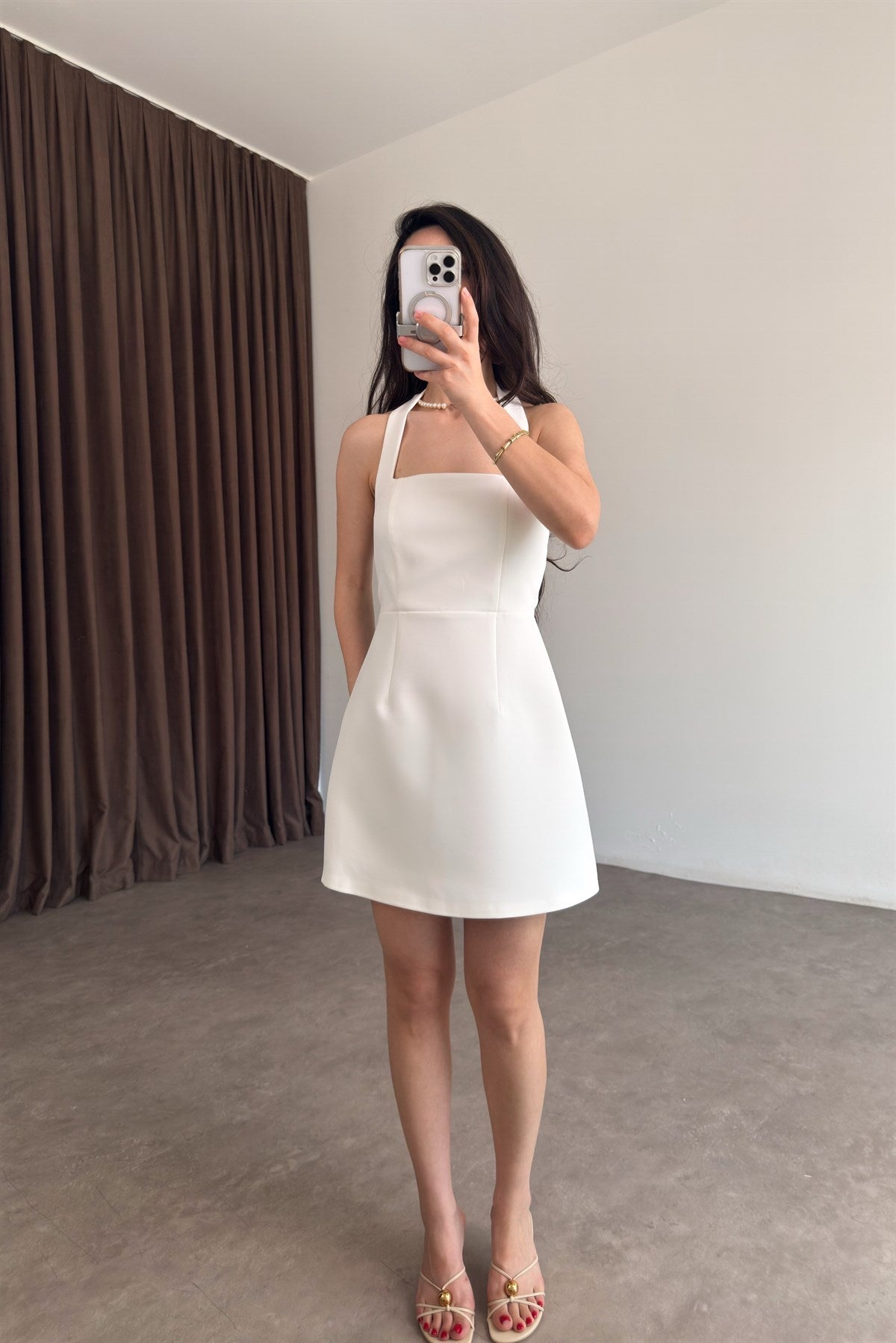 Premium Boyundan Askılı Kalın Krep Ekru Kısa Elbise