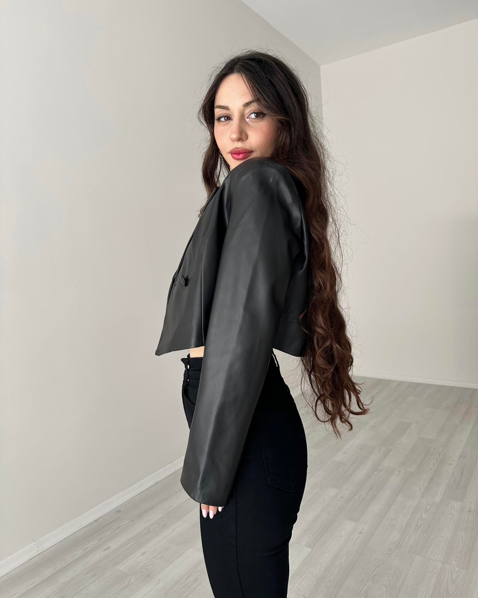 Premium Deri Kısa Blazer Ceket