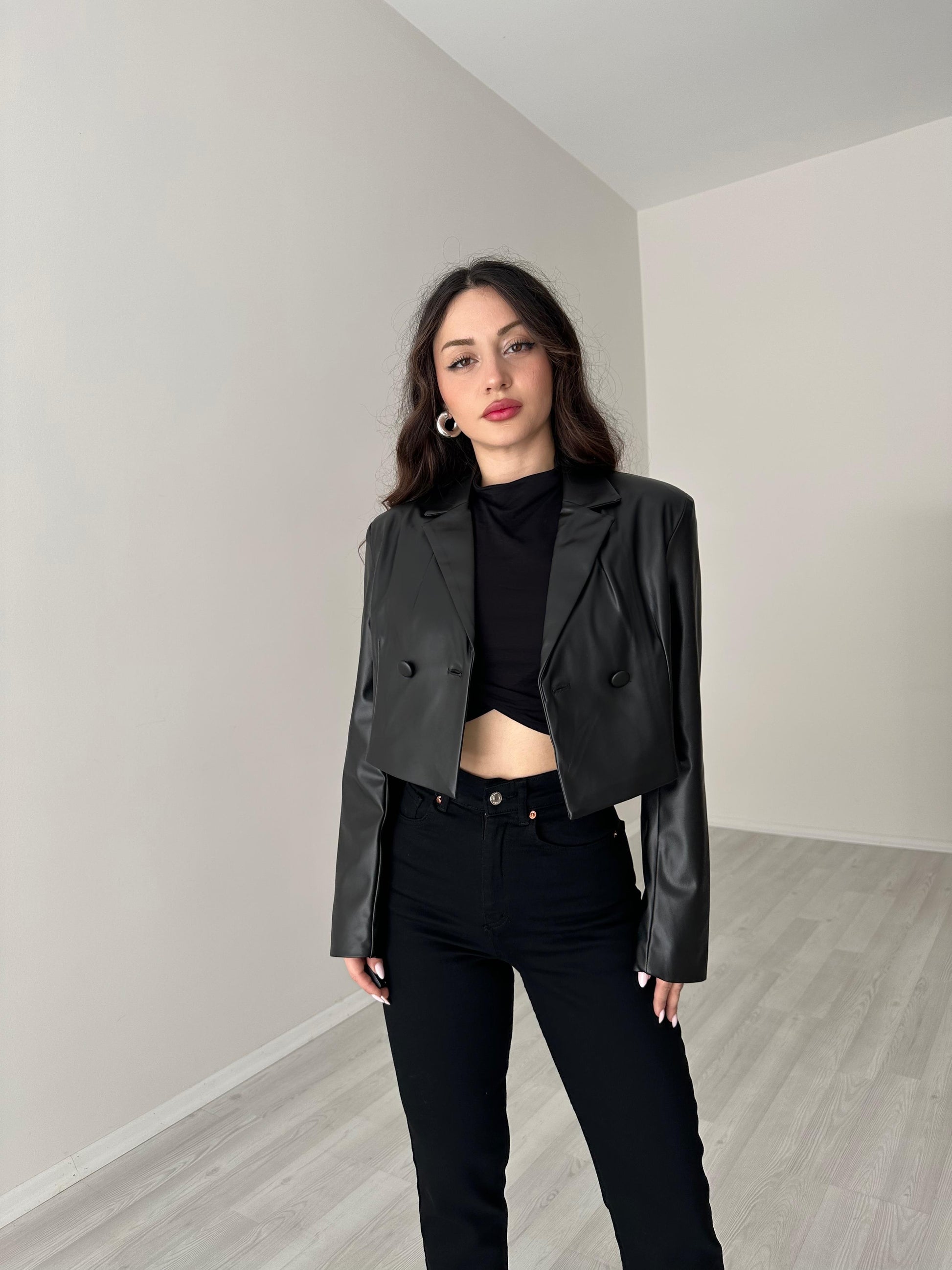 Premium Deri Kısa Blazer Ceket