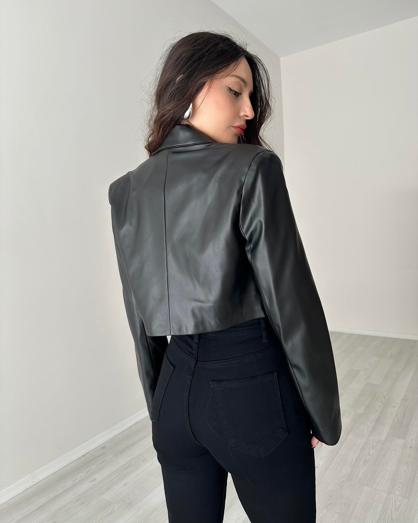 Premium Deri Kısa Blazer Ceket