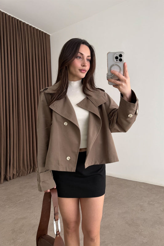 Premium Dik Yaka Detaylı Kısa Boz Kahve Trençkot
