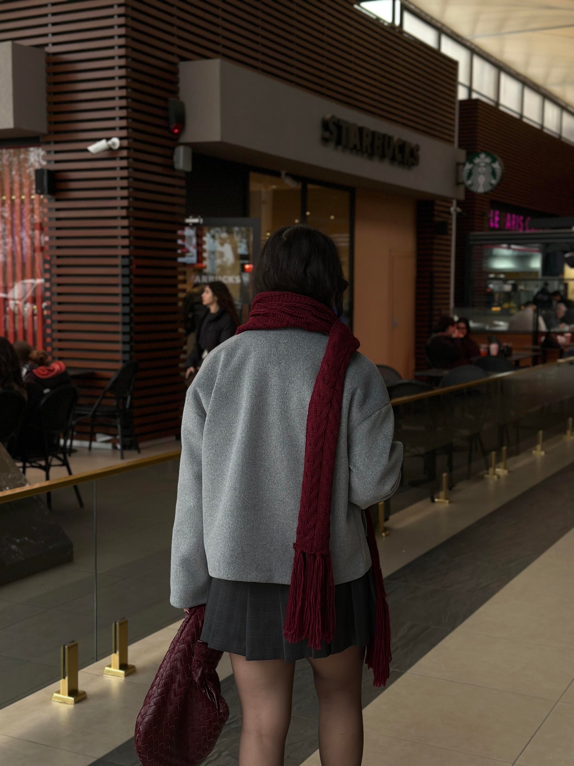Premium Dokulu Kaşe Yakalı Gri Ceket