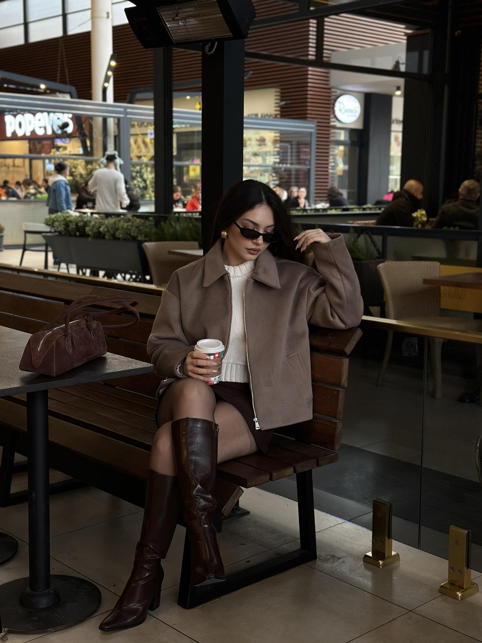 Premium Dokulu Kaşe Yakalı Kahve Ceket