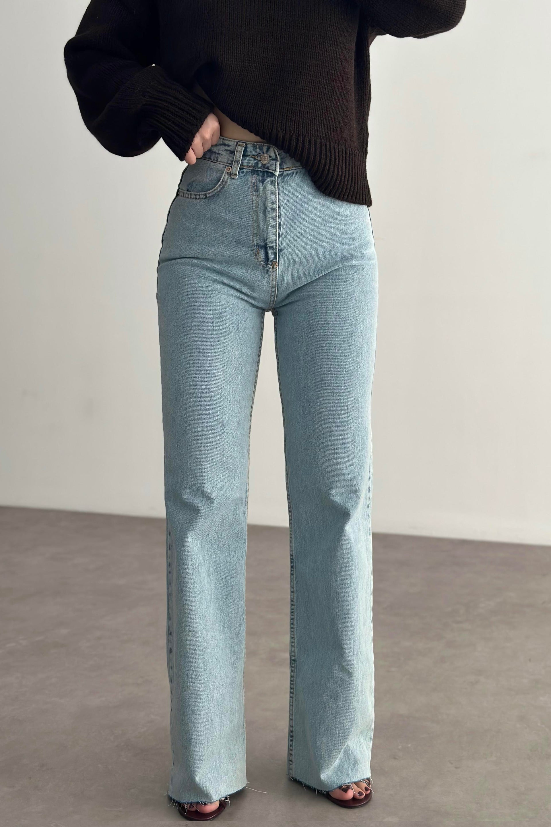 Premium Fit 90's Blue Straigtleg Jean