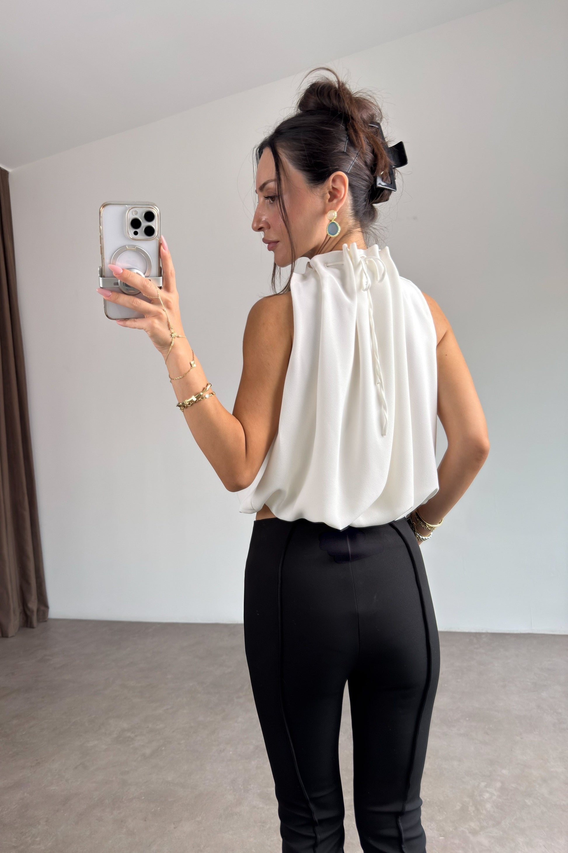 Premium Halter Yaka Ekru Bluz