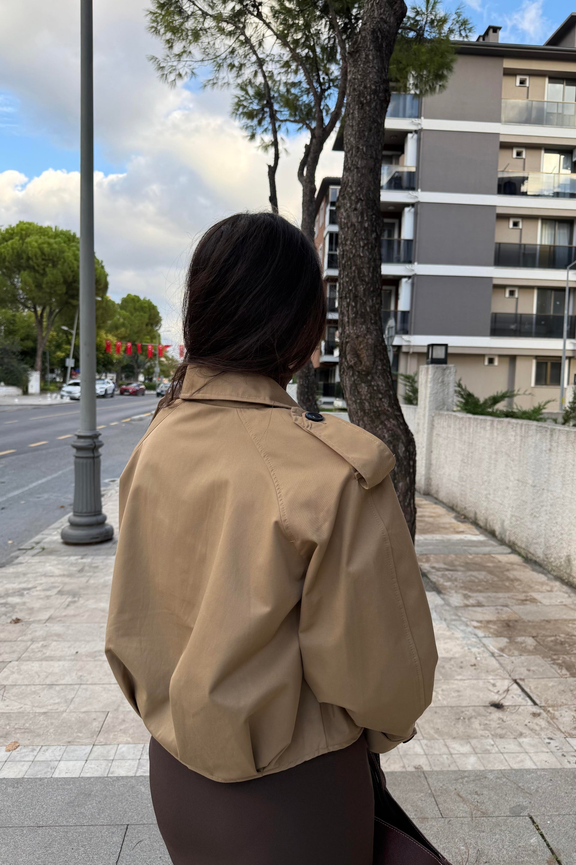 Premium Kalite Vatkalı Camel Trenç Ceket