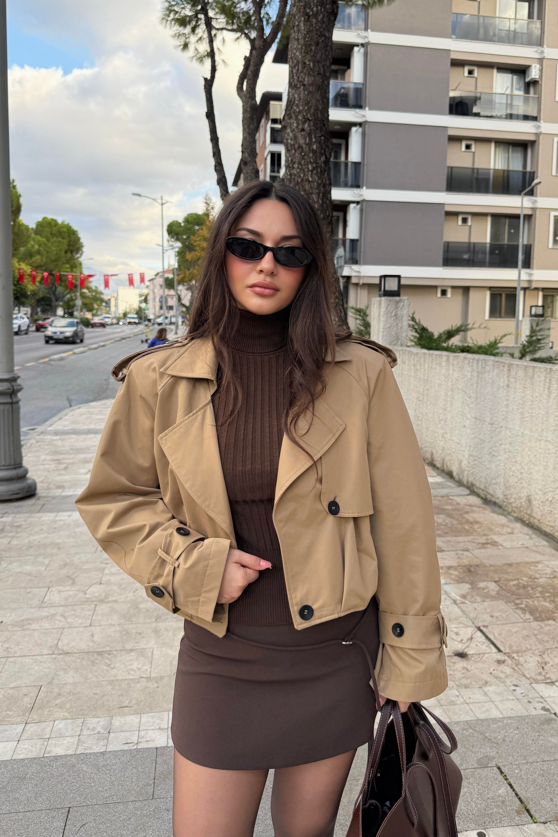 Premium Kalite Vatkalı Camel Trenç Ceket