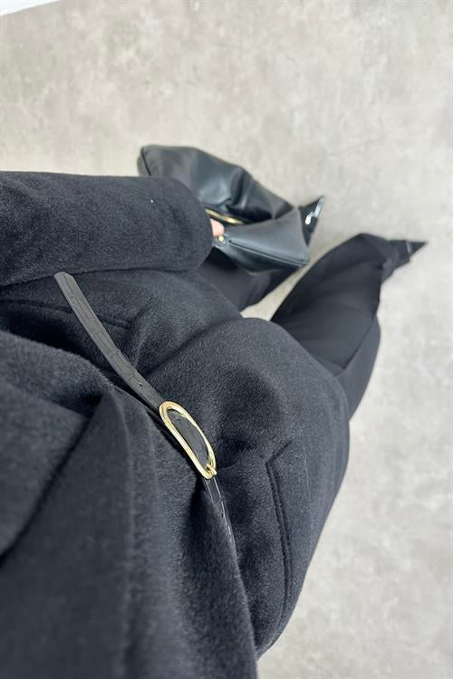 Premium Kemer Detaylı Dokulu Siyah Blazer Ceket