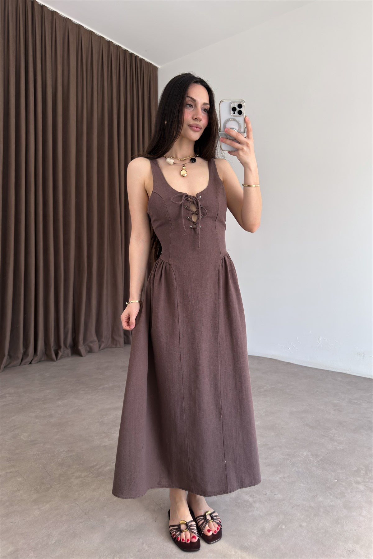 Premium Natural Kumaş Bağcıklı Kahve Elbise