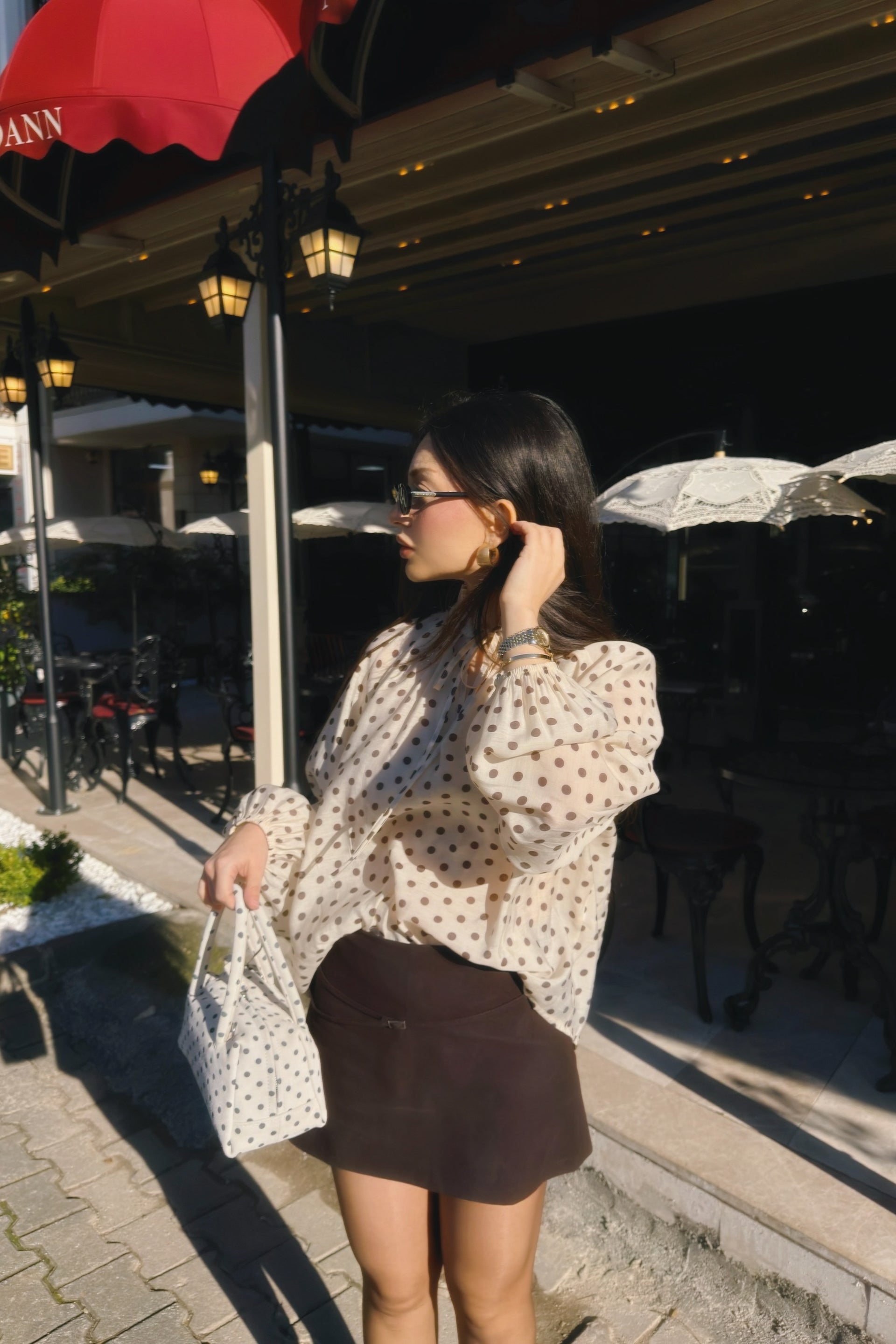 Premium Pamuk Bağlamalı Yaka Puantiyeli Bej Gömlek