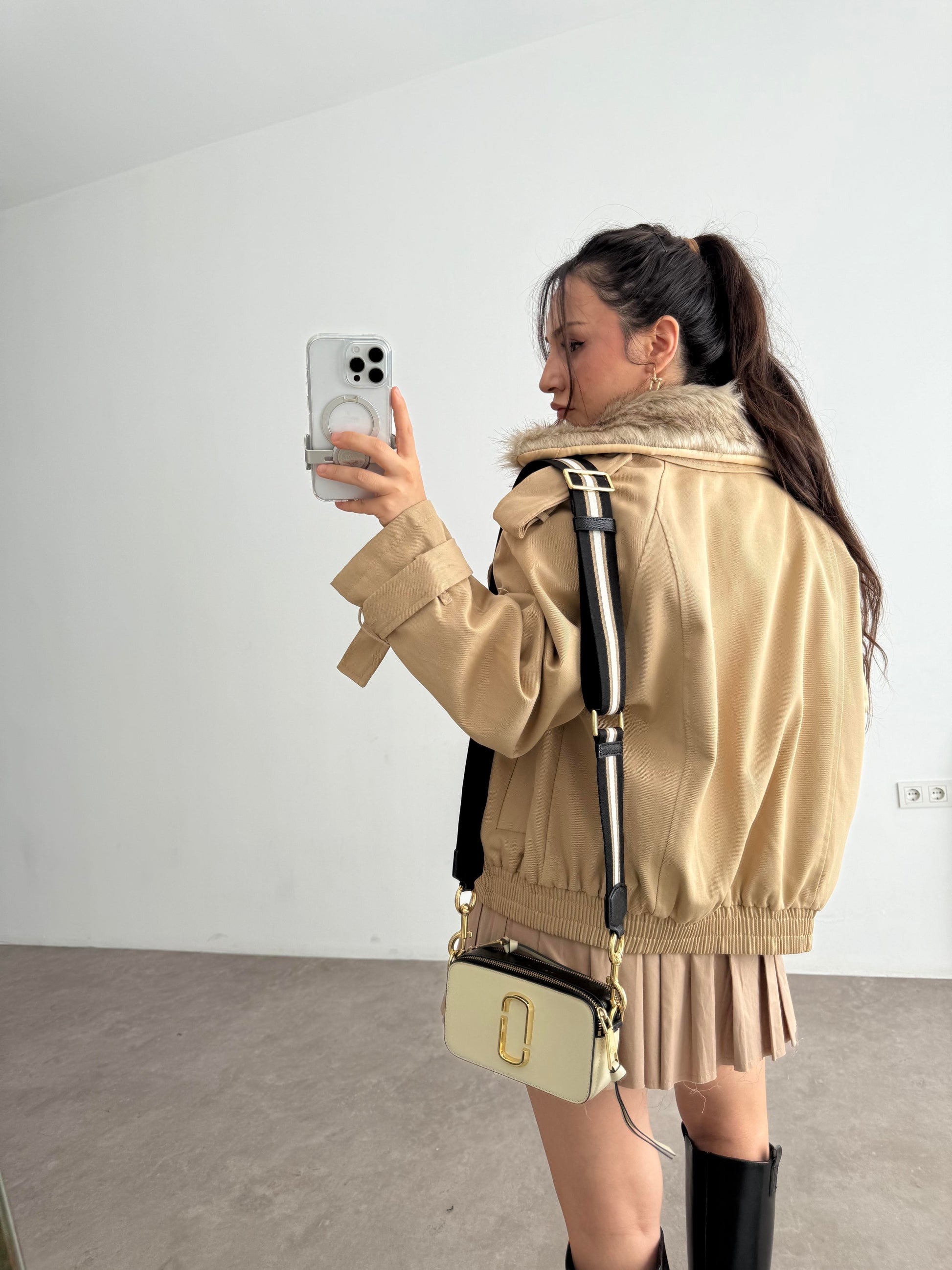 Premium Yakası Kürklü Bomber Camel Trençkot