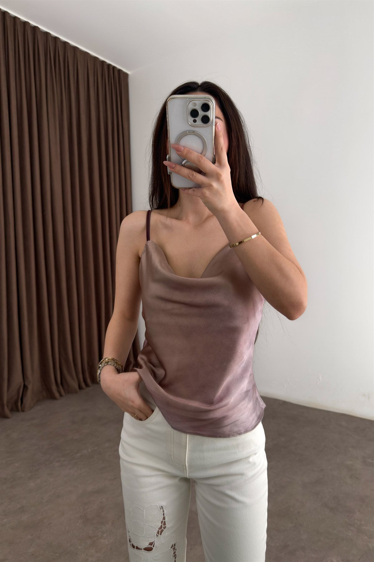 Degaje Yaka Saten Doha Askılı Atlet