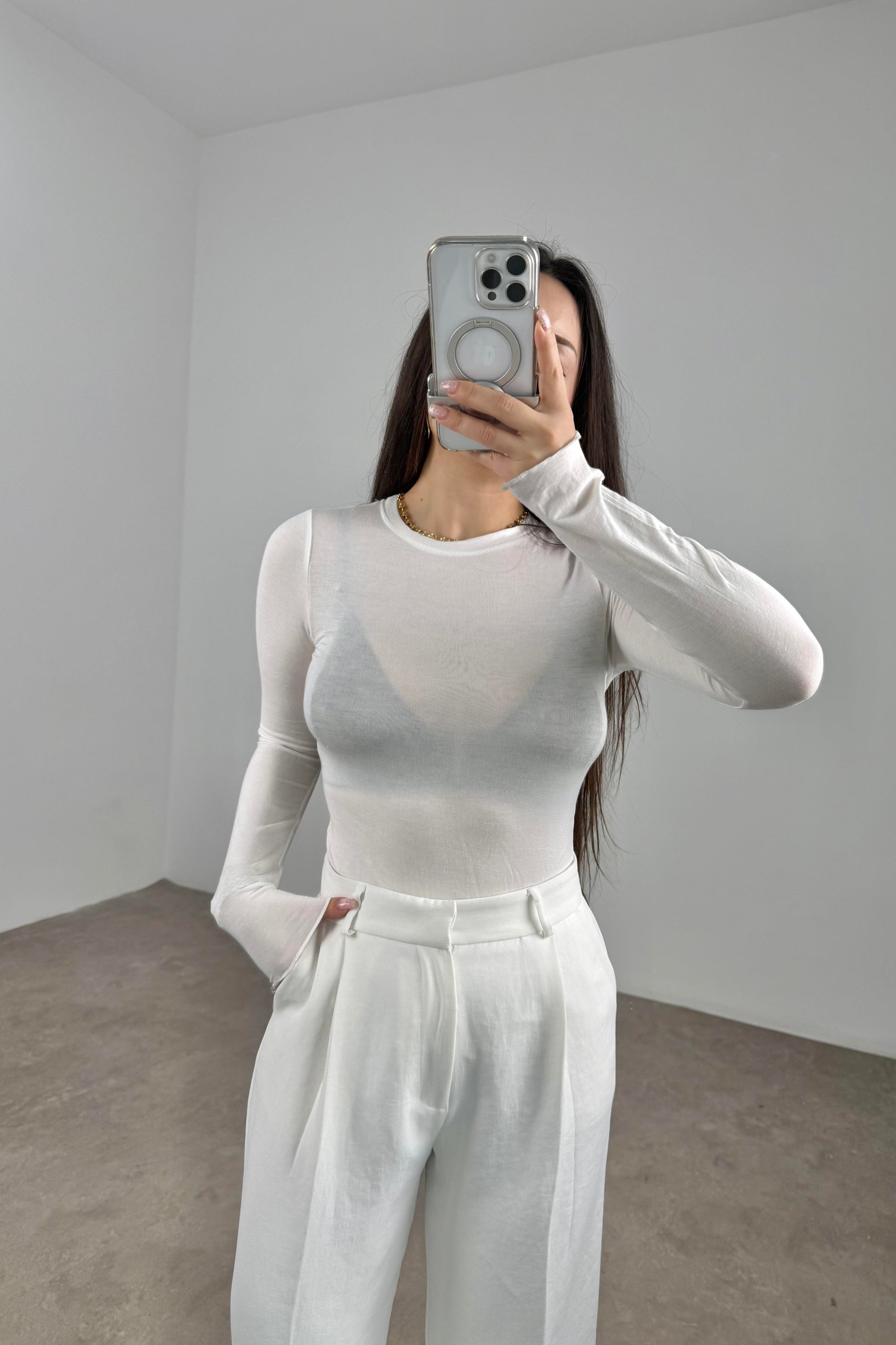 Sıfır Yaka Soft Kumaş Yarı Transparan Beyaz  Body