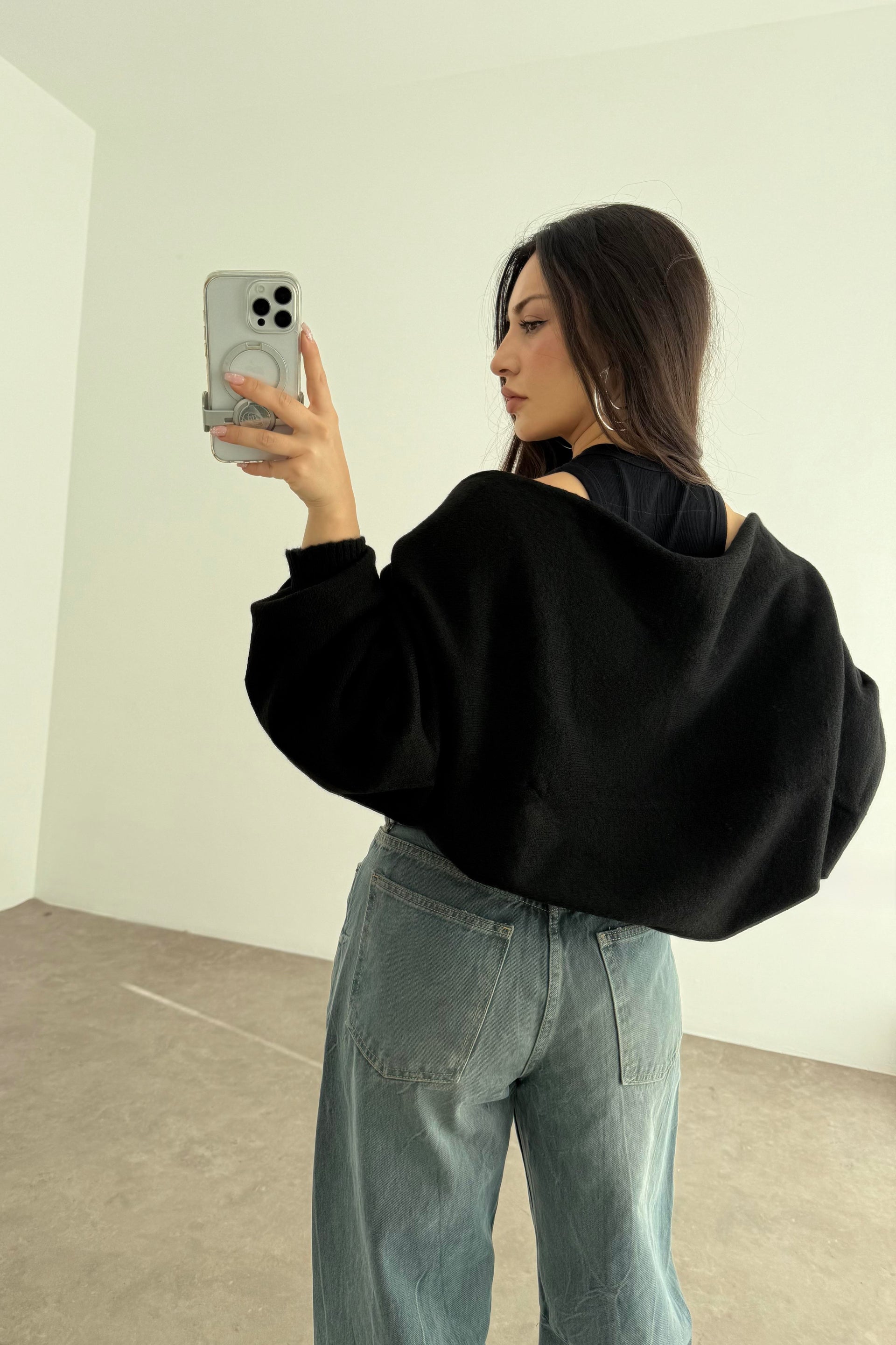 Siyah Salaş Bolero Hırka