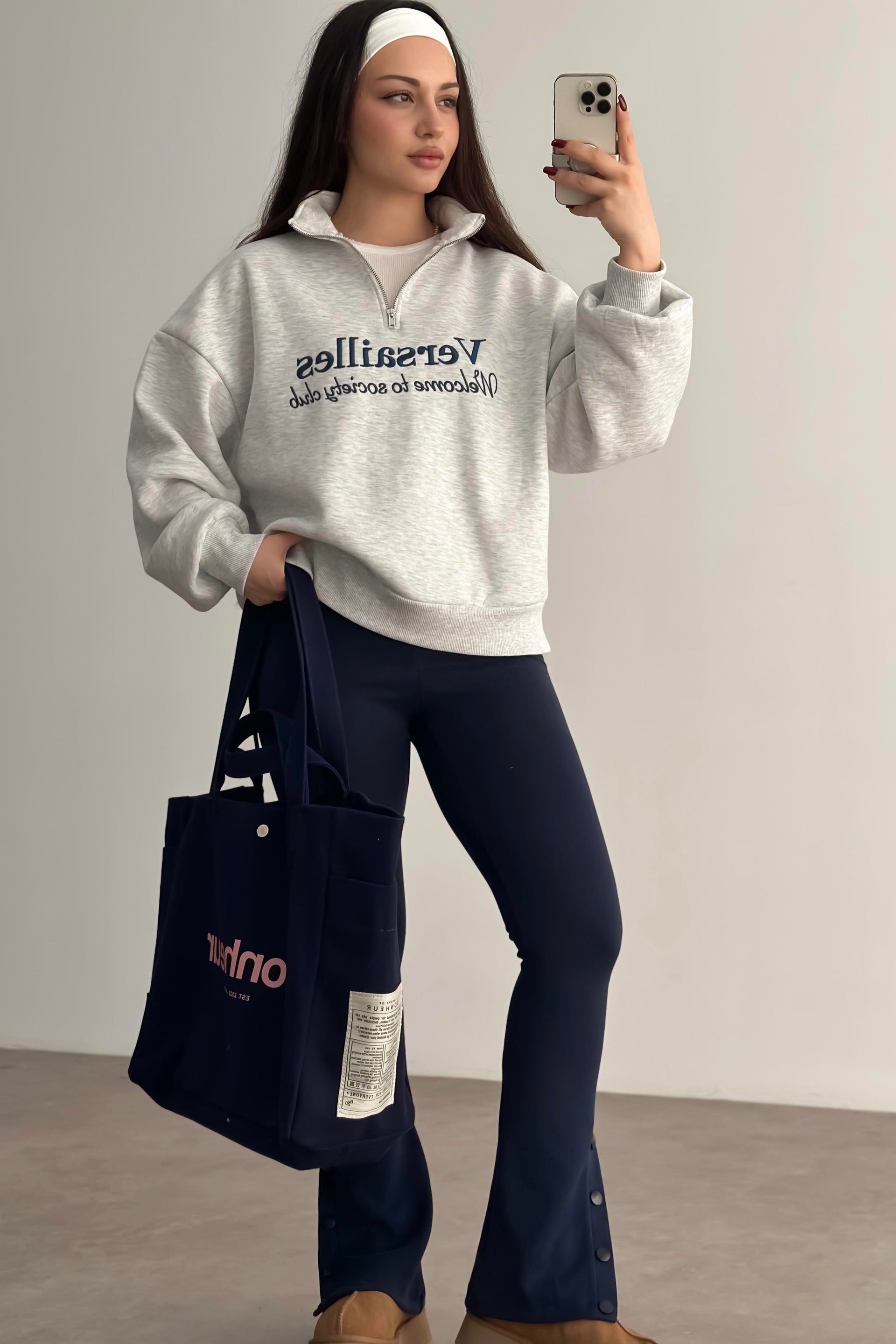 Versailles İşlemeli Fermuarlı Gri Sweatshirt
