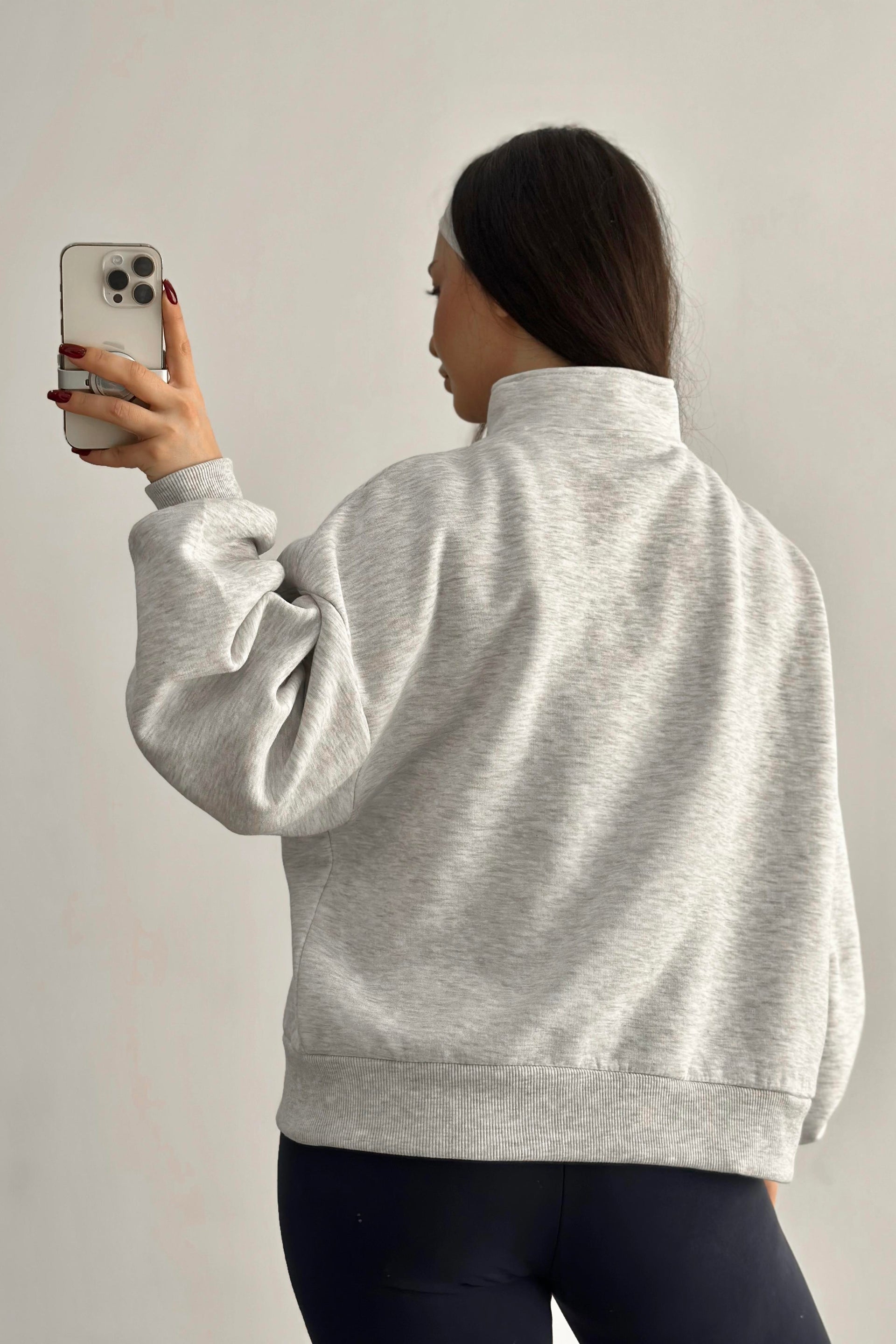 Versailles İşlemeli Fermuarlı Gri Sweatshirt