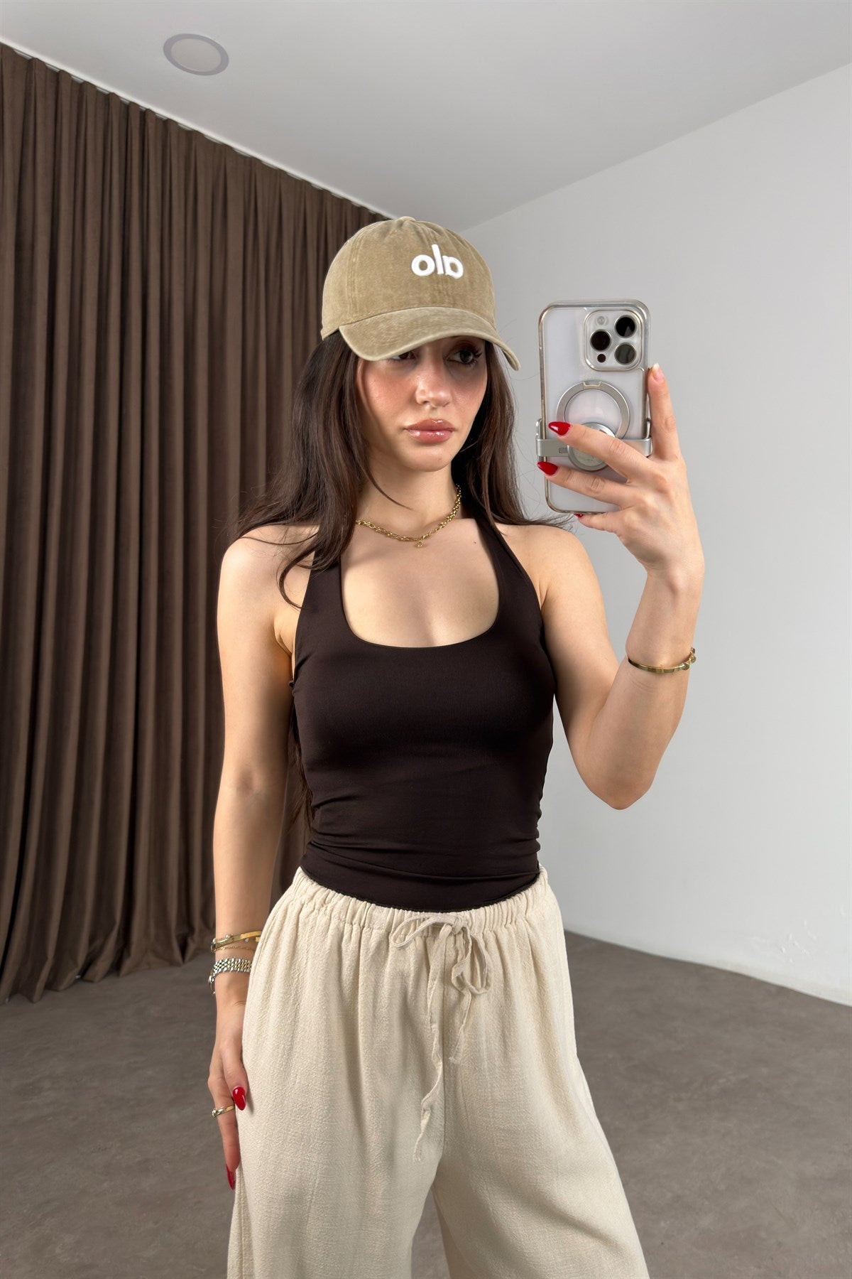 Strteen Boyundan Askılı Kahve Body