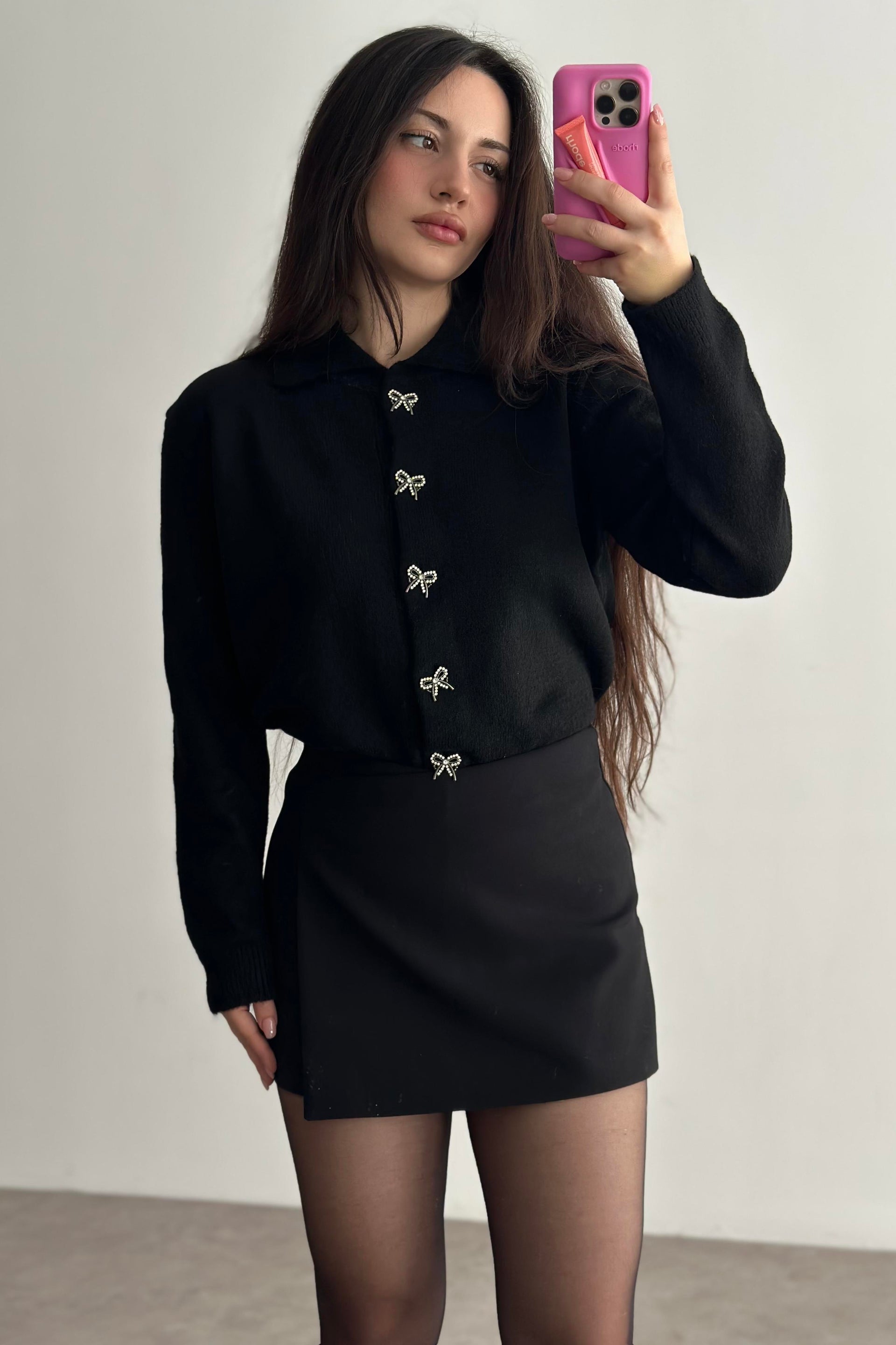 Taşlı Kurdele Düğmeli Soft Dokulu Siyah Hırka