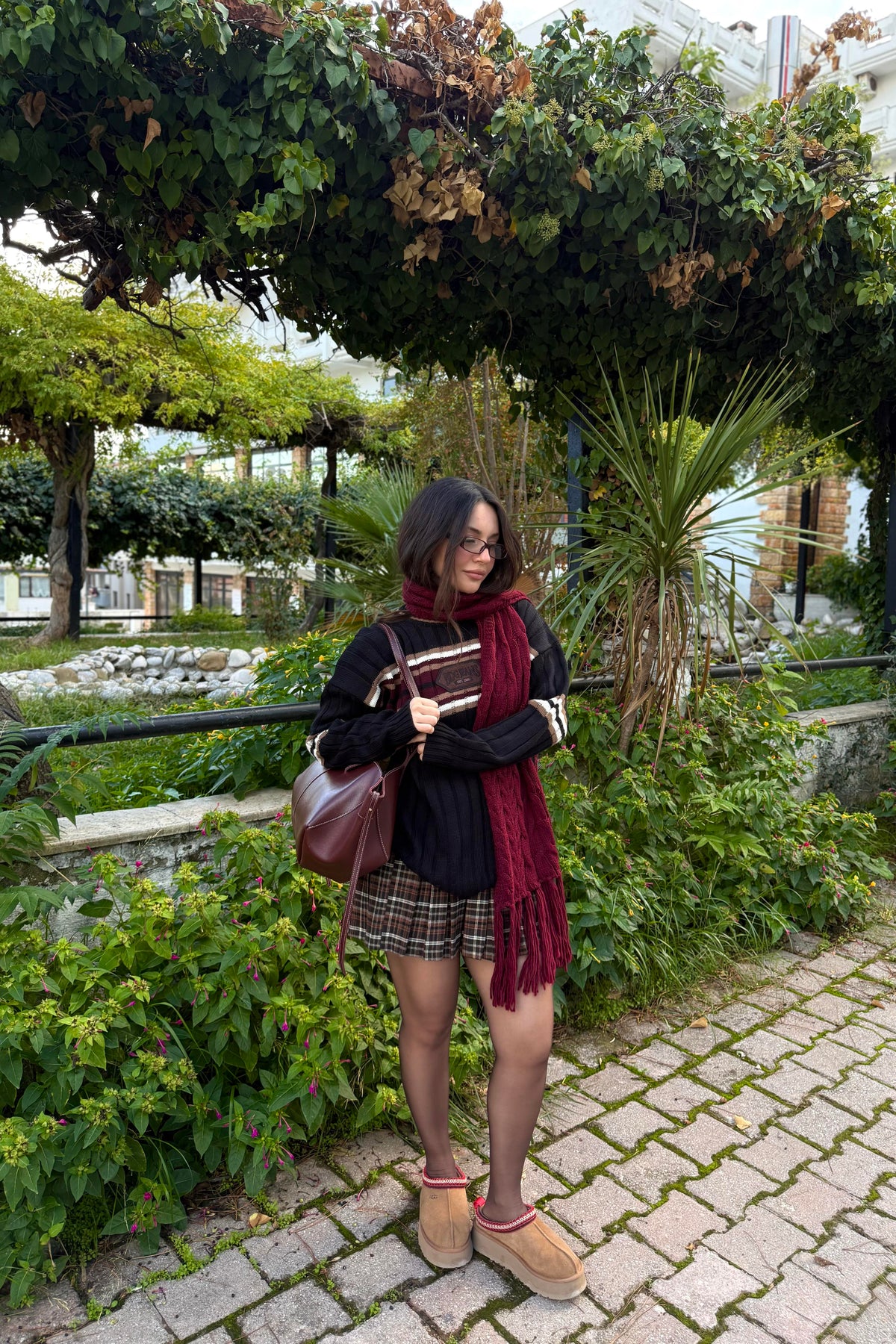 Urban Orj Çizgili Siyah Kazak