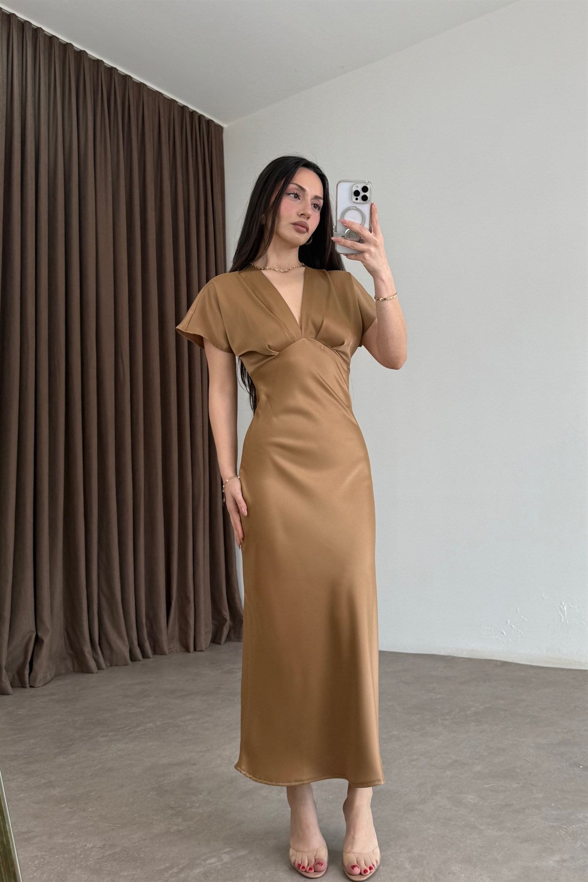 V Yaka Drapeli Bronz Saten Midi Elbise