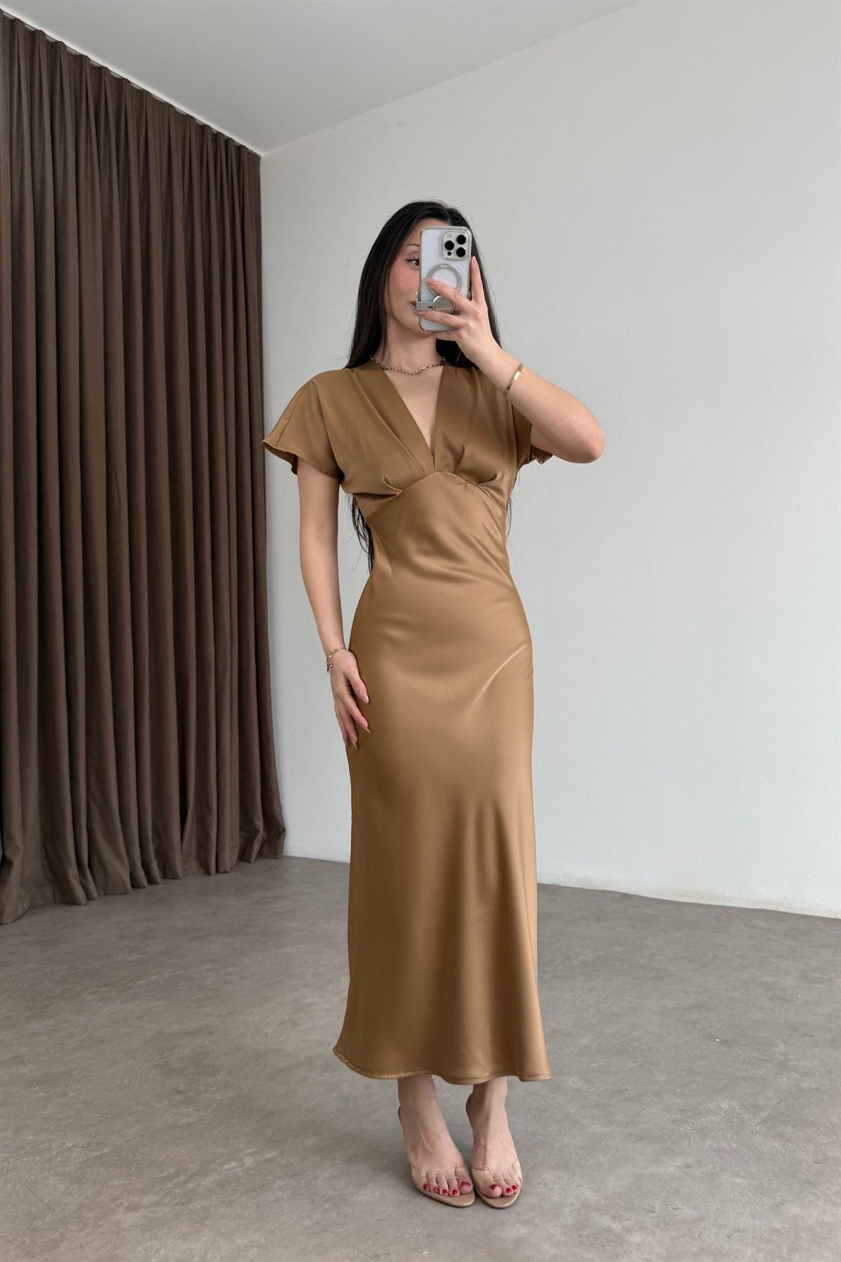 V Yaka Drapeli Bronz Saten Midi Elbise