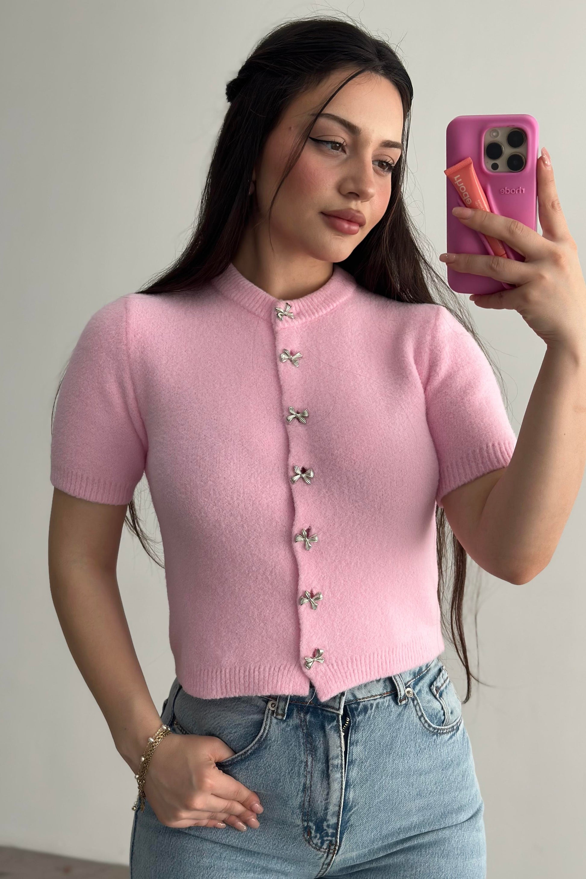 Yumoş Kurdele Düğmeli Pembe Hırka