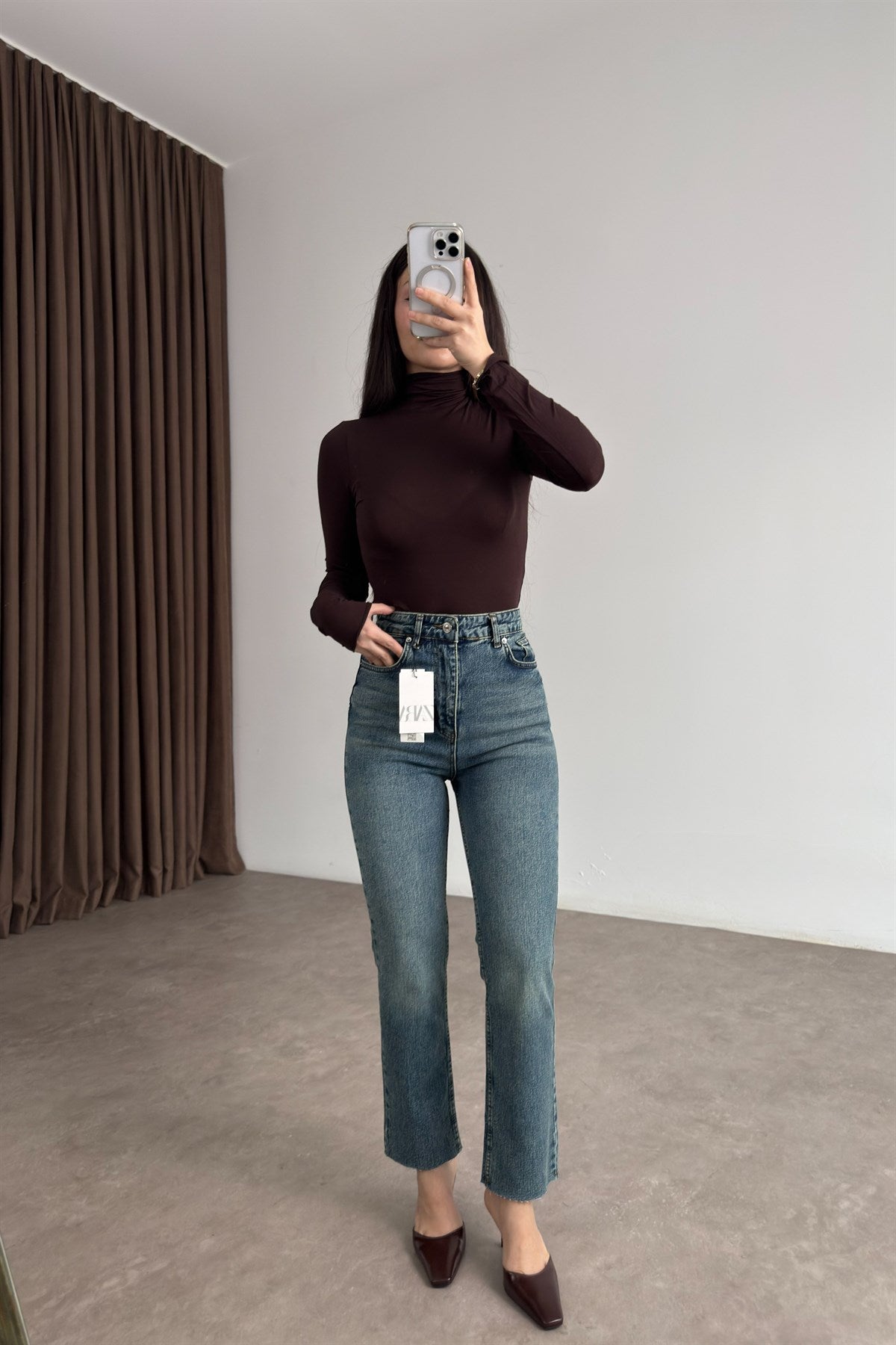 ZR Boyfit Jean Stone Jean