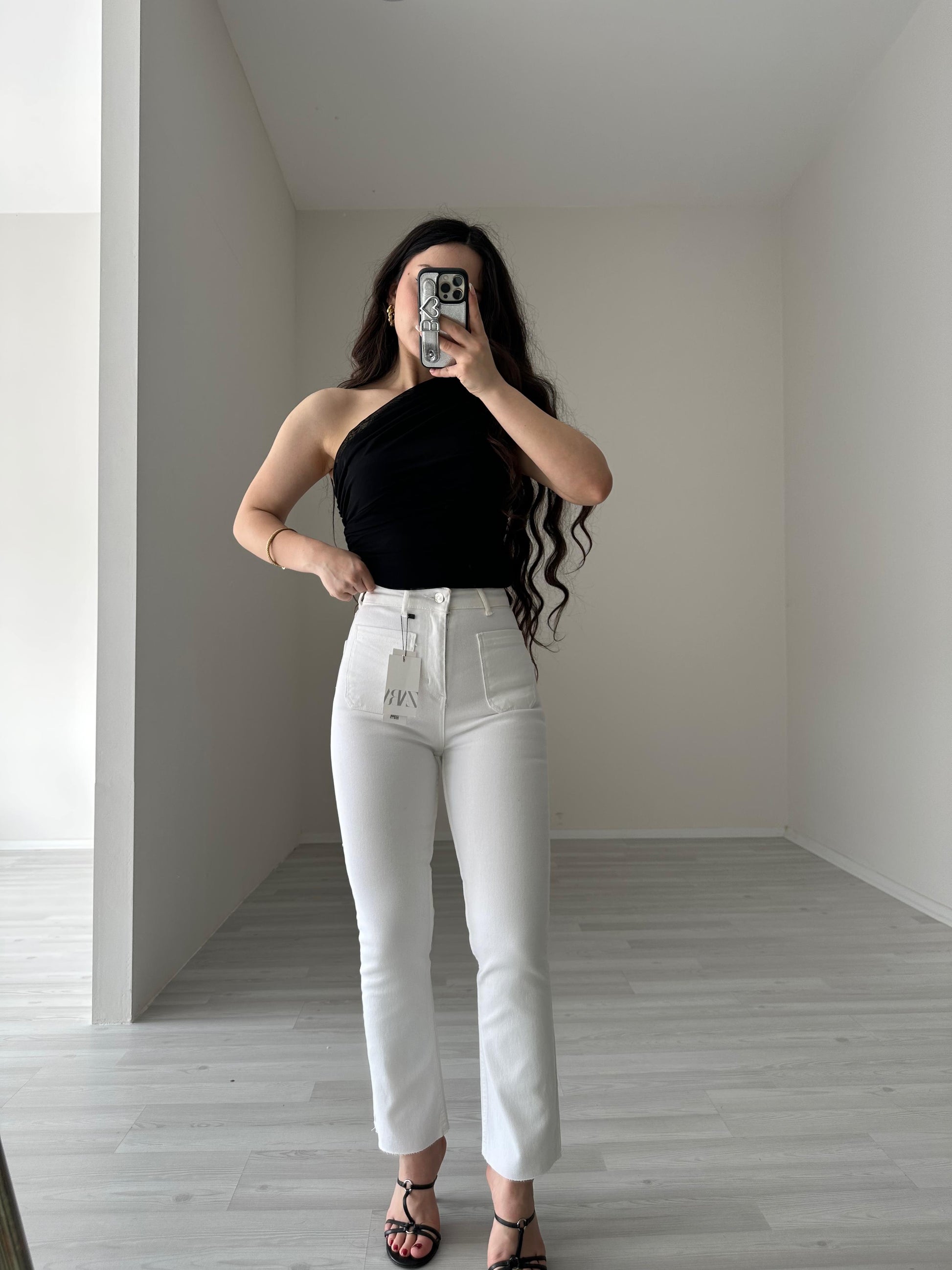 ZRA Bilek Flare Cep Detaylı Jean (Beyaz)