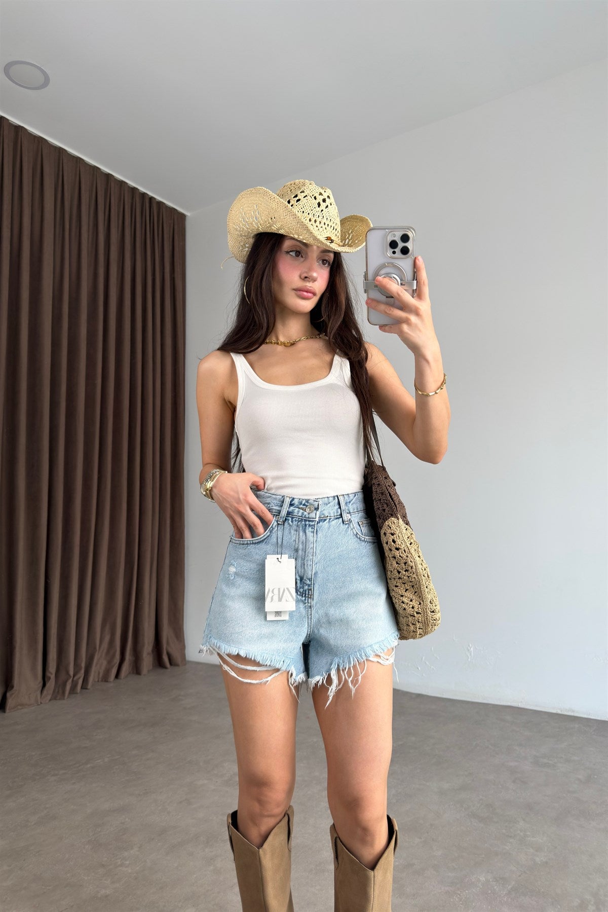 Zra Eskitme Detaylı Dream Blue Denim  Şort