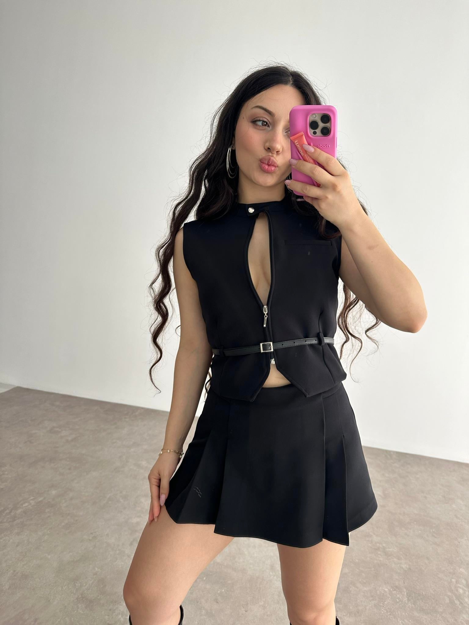 Zra model Siyah Yelekli Takım
