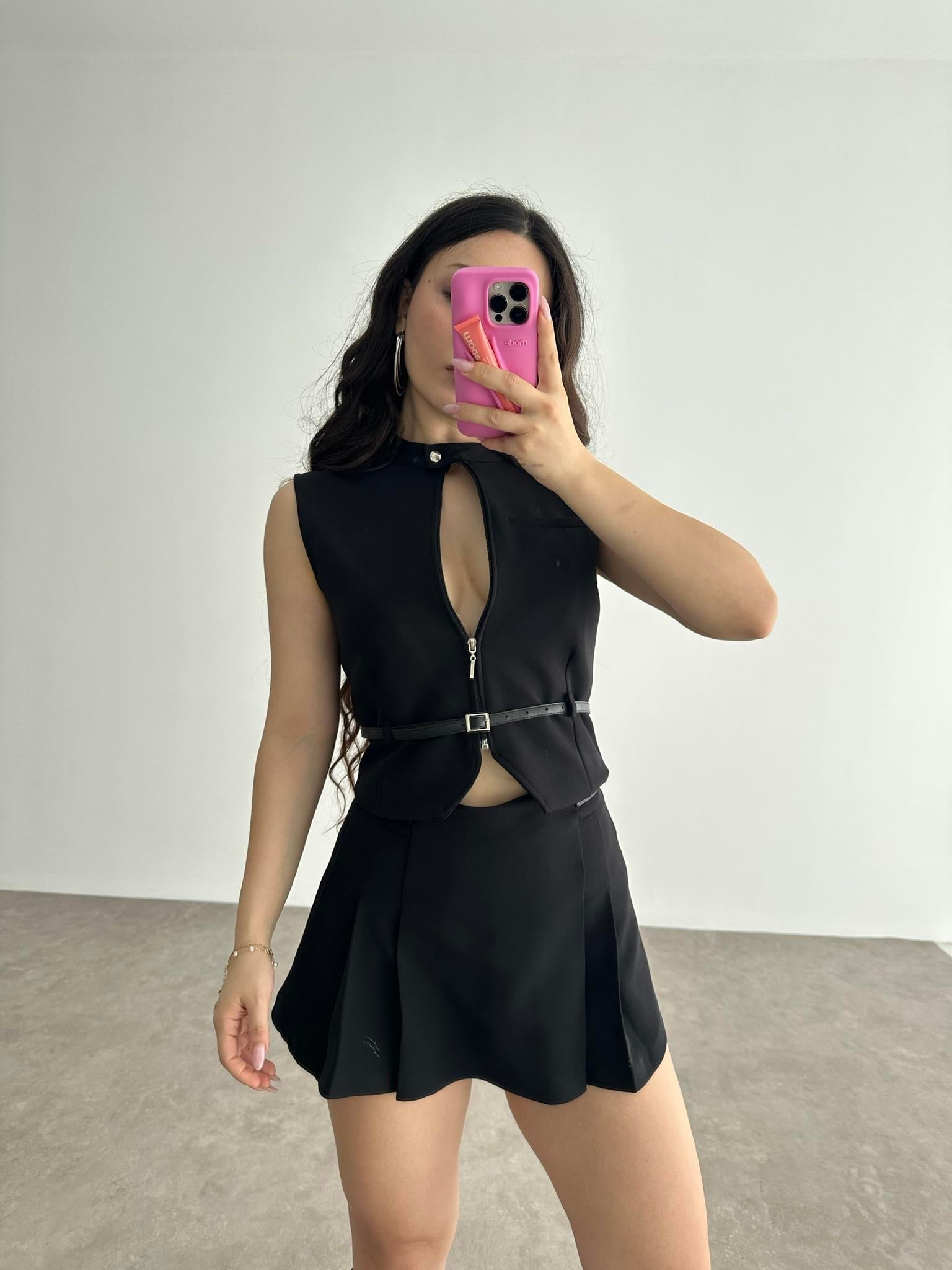 Zra model Siyah Yelekli Takım
