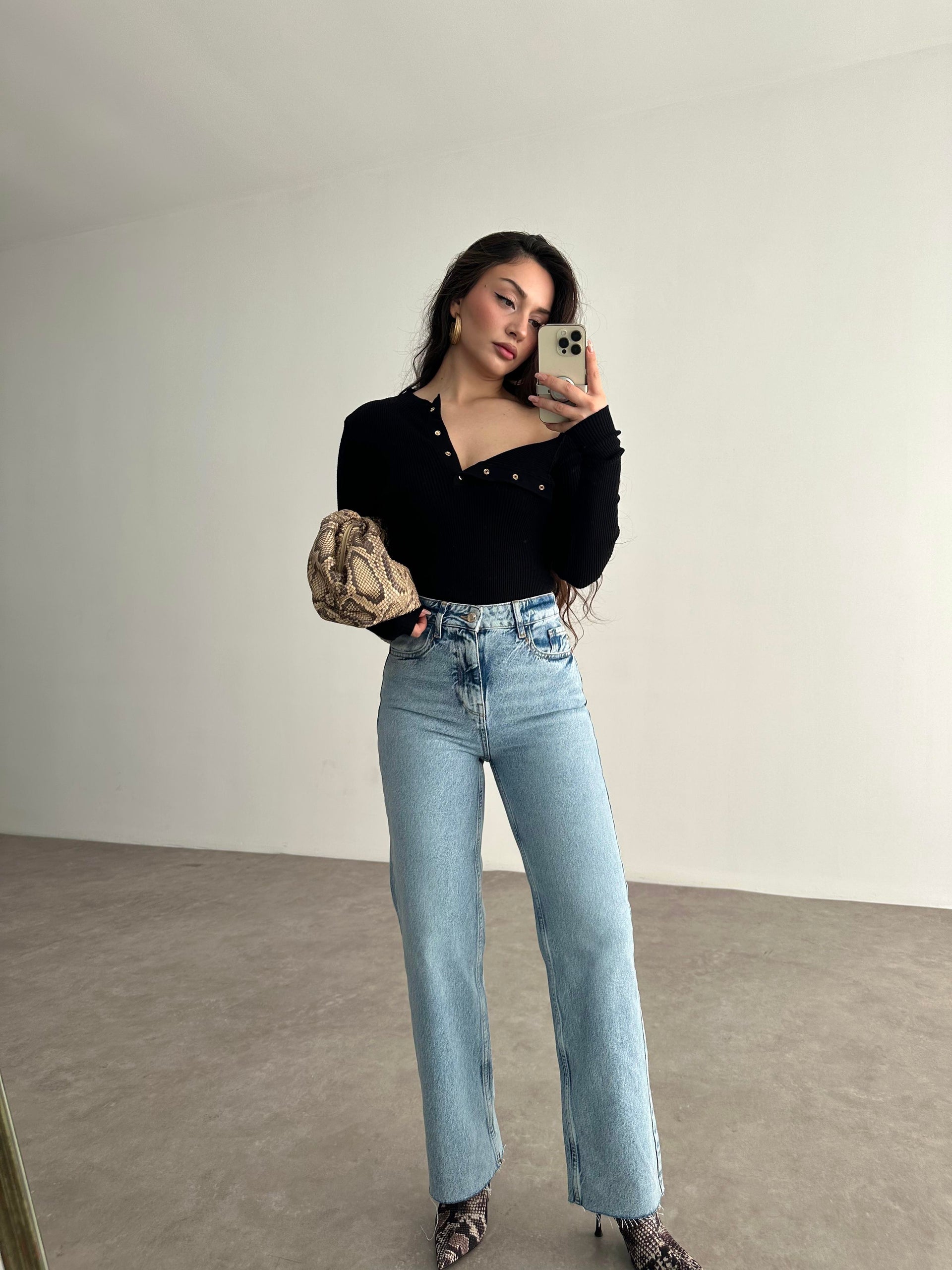 Zra Short Straigtleg Blue Jean
